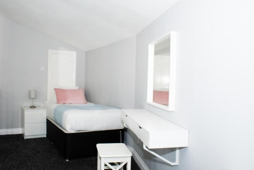 Royal Mile Accommodation image 32